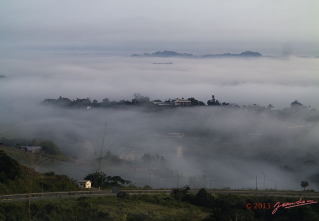 077 Franceville le Matin le CIRMF sous les Nuages 13G1XIMG_85428awtmk.jpg