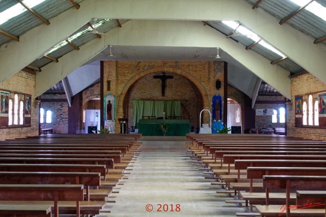 0043 Koulamoutou Mission Notre-Dame de la Salette 18RX104DSC_1806201005738_DxOwtmk 150k.jpg