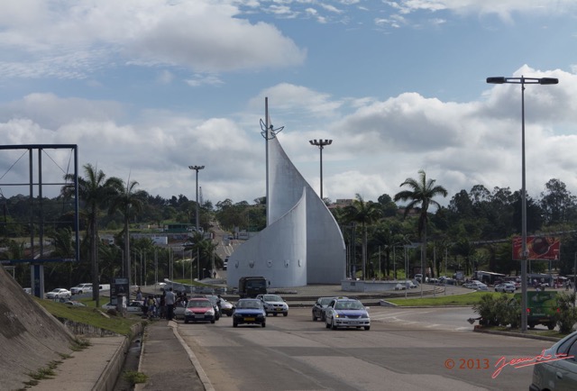 044 Libreville Rond-Point de la Democratie 13G1XIMG_88655wtmk.jpg