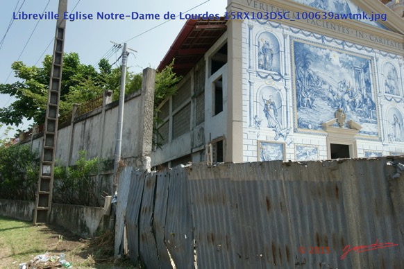 059 Libreville Eglise Notre-Dame de Lourdes 15RX103DSC_100639awtmk.jpg