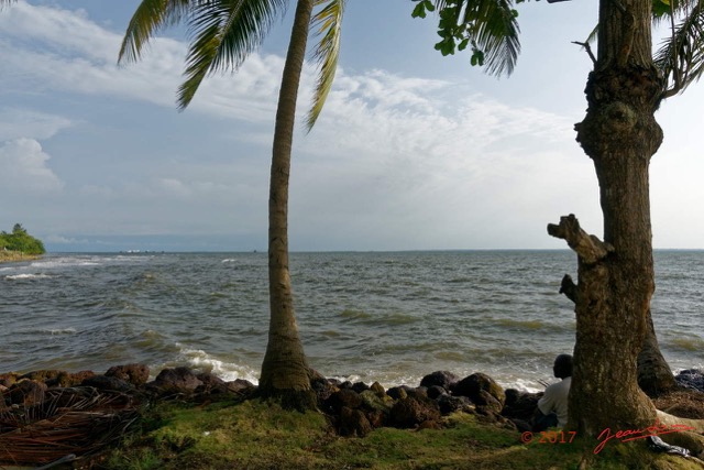 102 Libreville la Plage vers Ancien Hotel Dialogue 2017 Mars 17RX104DSC_101099_DxOawtmk.jpg