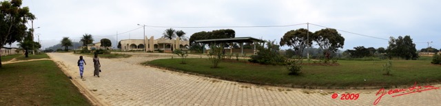 049 Iboundji Centre Ville Pano 19awtmk.jpg