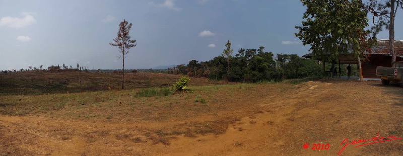 064 Moukalaba Doussala Lodge Pano 3awtmk.jpg