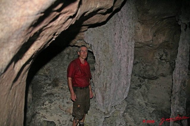 033 Grotte KESSIPOGHOU MBera 2 Stalacmite JLA 8EIMG_18712WTMK.JPG