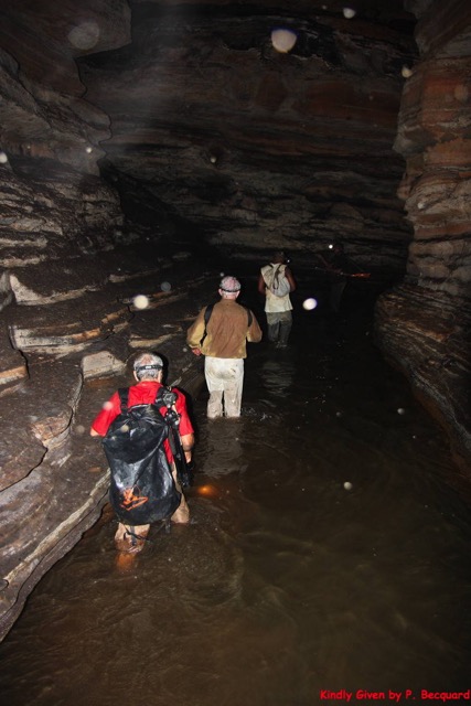 037 Grotte de KESSIPOGHOU JLA DPP_0235WTMK.JPG