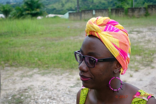 007 Coiffure Africaine avec Foulard 17RX104DSC_101165_DxOwtmk.jpg